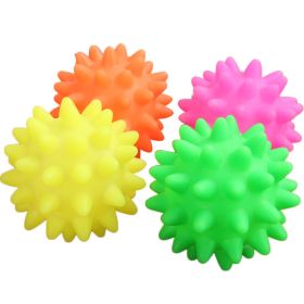 Beautiful New Rubber Ball Toy Dog Pet Fun Spikey Ball Biting Chewing And Toys